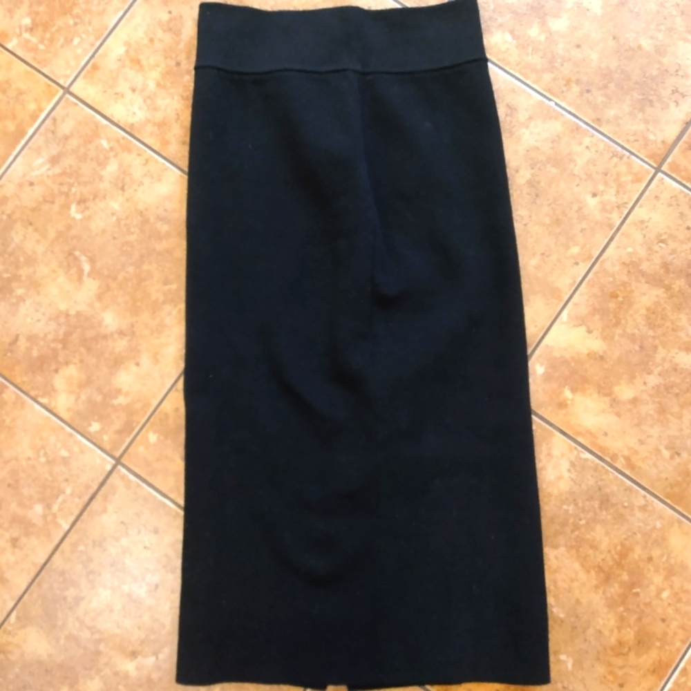 Black Express pencil skirt, bodycon, stretch wiggle skirt